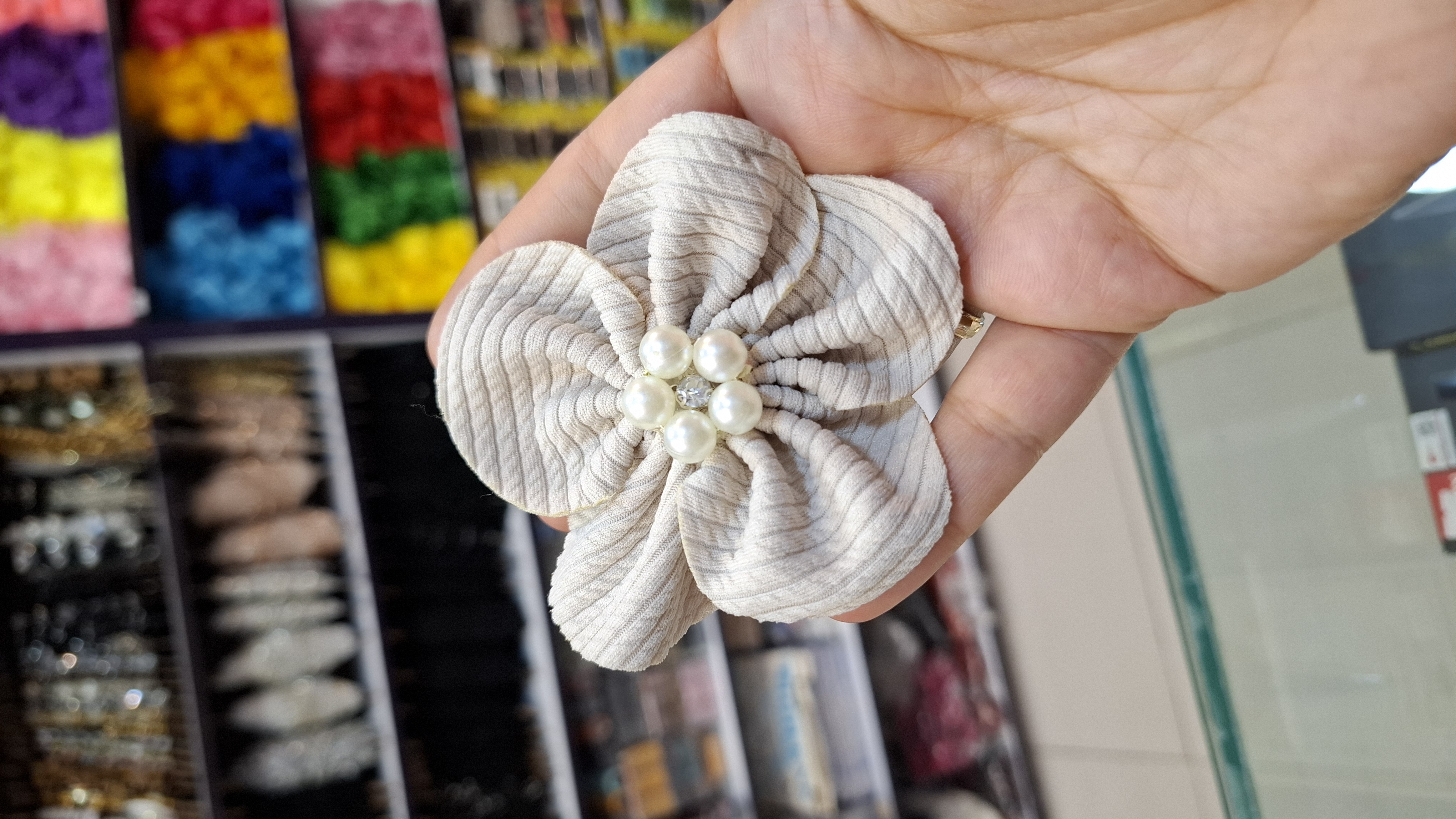 گل های پارچه ایی